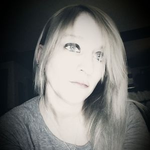 Meet your Posher, Naomi